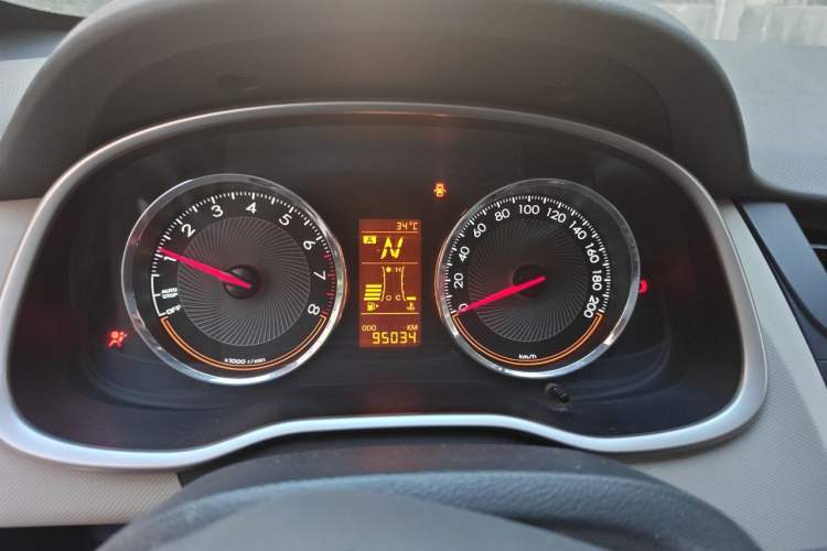 Used Chevrolet Sail 2015 Sail 3 1.3L AMT Ideal Edition Instrument Cluster