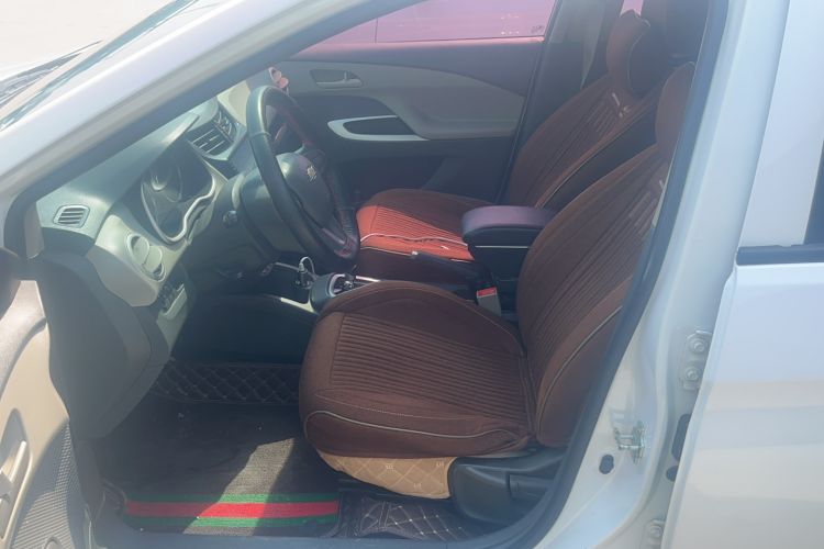 Used Chevrolet Sail 2015 Sail 3 1.3L AMT Ideal Edition Interior 1