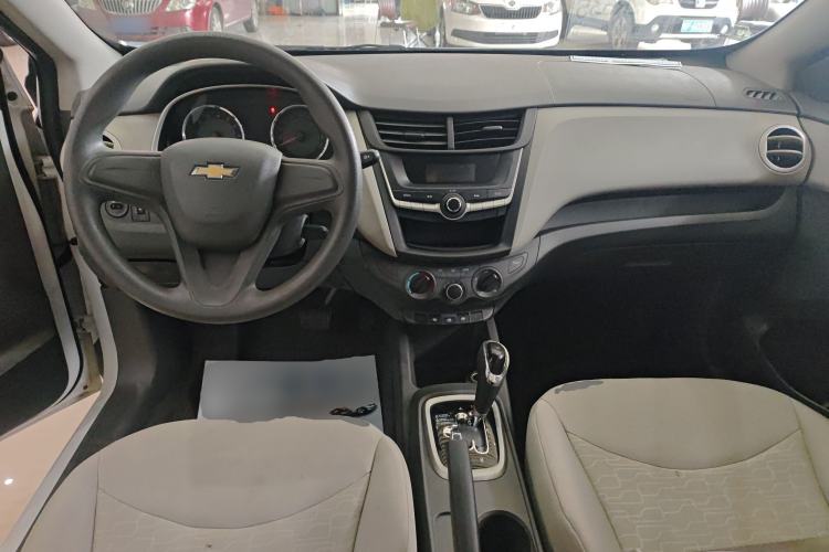 Used Chevrolet Sail 2015 Sail 3 1.3L AMT Ideal Edition Interior 2