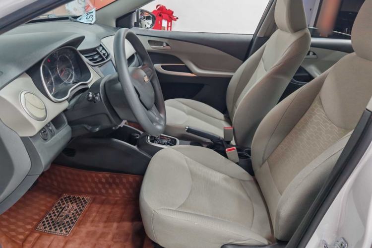 Used Chevrolet Sail 2015 Sail 3 1.3L AMT Ideal Edition Interior 2