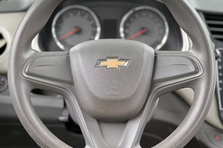 Used Chevrolet Sail 2015 Sail 3 1.5L Manual with Ideal Sunroof Edition Interior 4
