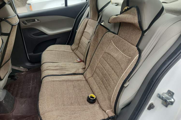 Used Chevrolet Sail 2015 Sail 3 1.3L Manual with Ideal Sunroof Edition Interior 4