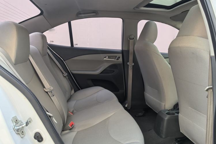 Used Chevrolet Sail 2015 Sail 3 1.5L Manual with Ideal Sunroof Edition Interior 5