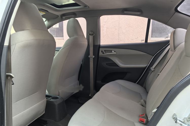 Used Chevrolet Sail 2015 Sail 3 1.5L Manual with Ideal Sunroof Edition Interior 6