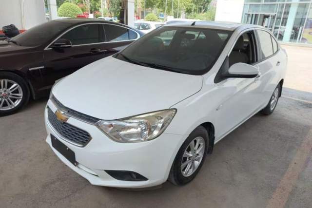 Ojetý Chevrolet Sail 2015 Sail 3 1.5L AMT Happiness Sunroof Edition