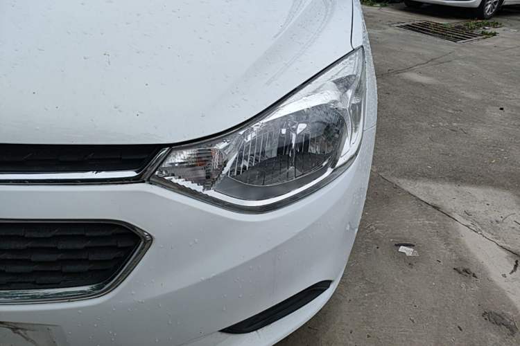 Used Chevrolet Sail 2015 Sail 3 1.3L Manual Ideal Edition Left Front Headlight