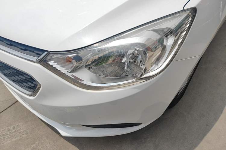 Used Chevrolet Sail 2015 Sail 3 1.3L Manual Ideal Edition Left Front Headlight