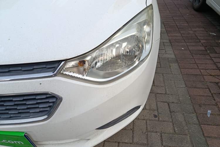 Used Chevrolet Sail 2015 Sail 3 1.3L AMT Ideal Edition Left Front Headlight