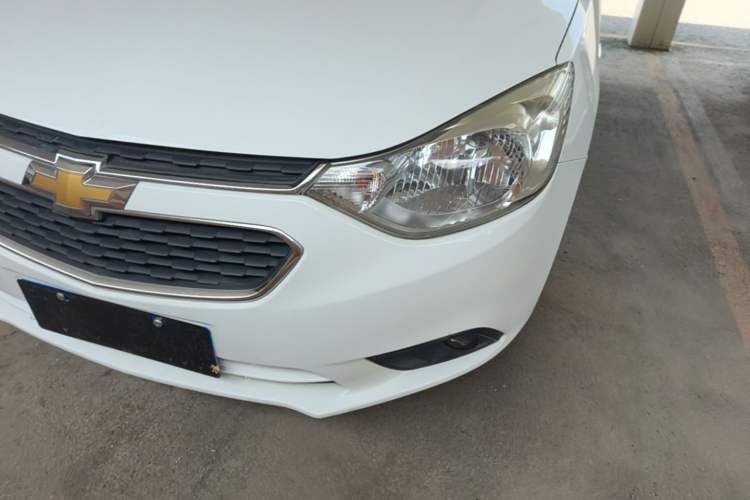 Used Chevrolet Sail 2015 Sail 3 1.5L AMT Happiness Sunroof Edition Left Front Headlight