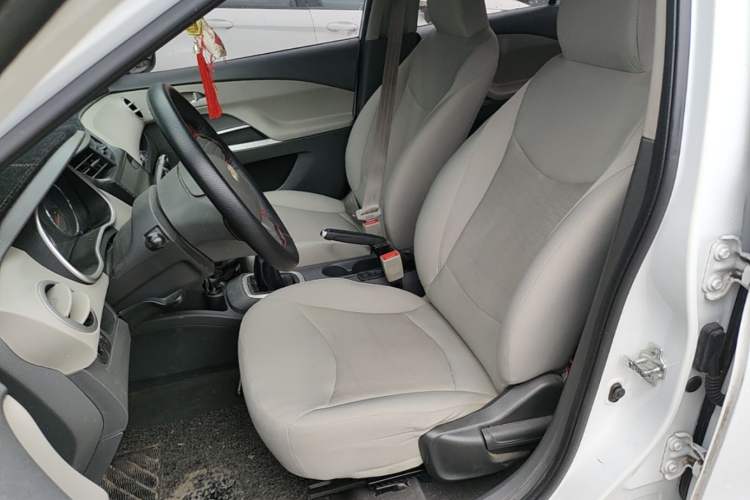 Used Chevrolet Sail 2015 Sail 3 1.3L Manual Ideal Edition Left Front Seat