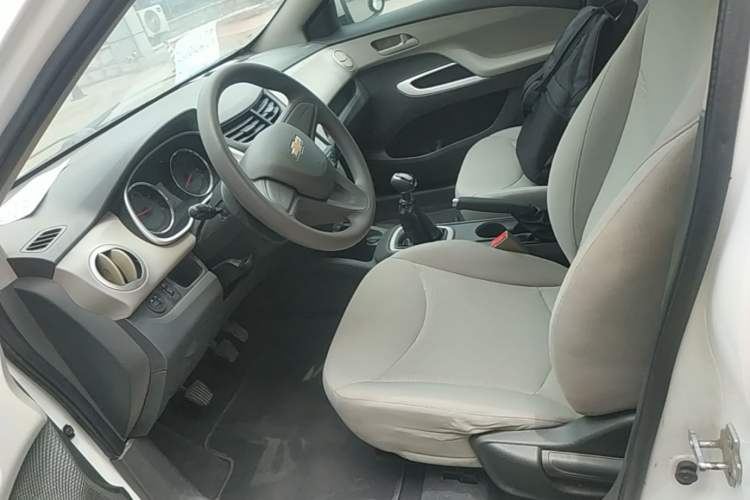 Used Chevrolet Sail 2015 Sail 3 1.5L Manual with Ideal Sunroof Edition Left Front Seat