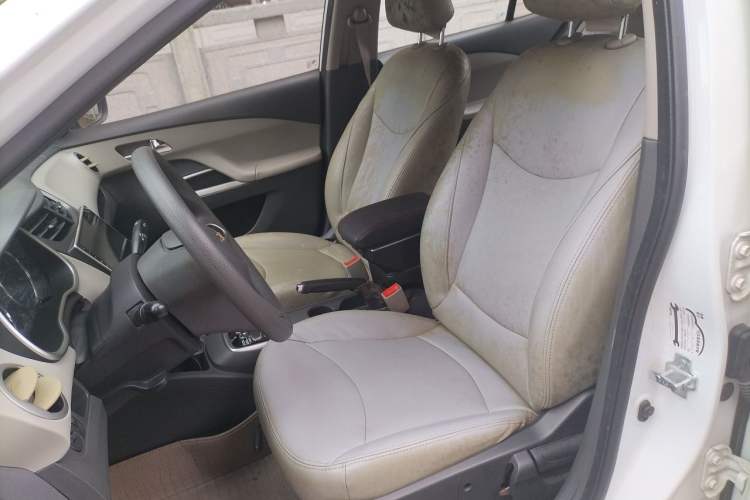 Used Chevrolet Sail 2015 Sail 3 1.5L AMT Happiness Sunroof Edition Left Front Seat