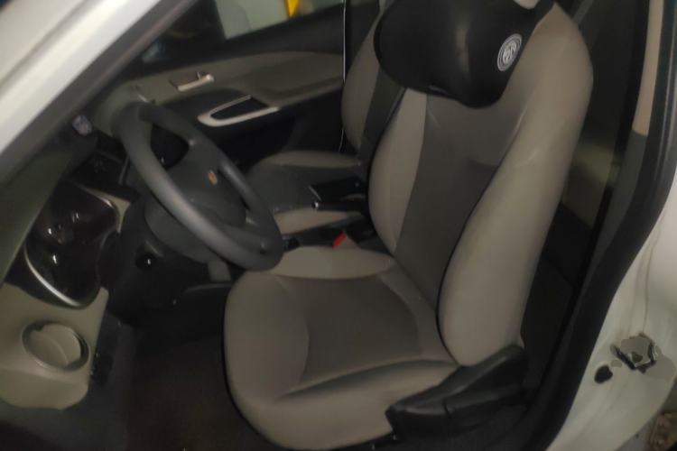 Used Chevrolet Sail 2015 Sail 3 1.3L AMT Ideal Edition Left Front Seat
