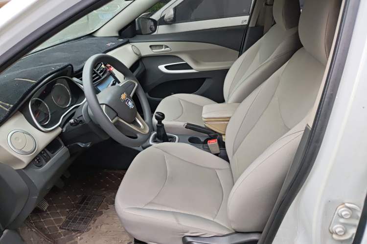 Used Chevrolet Sail 2015 Sail 3 1.3L Manual Ideal Edition Left Front Seat