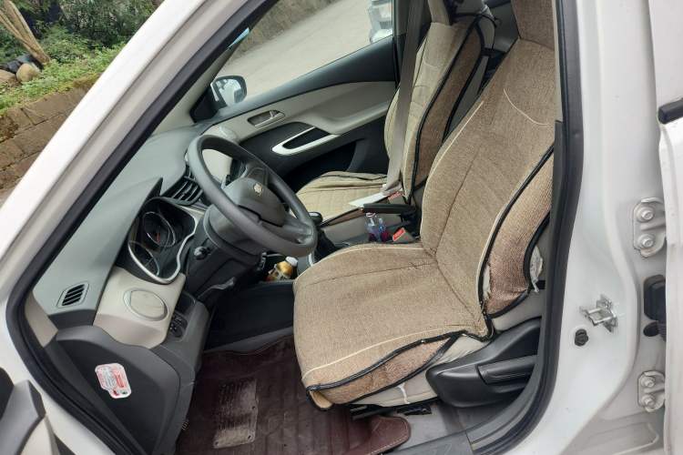 Used Chevrolet Sail 2015 Sail 3 1.3L Manual with Ideal Sunroof Edition Left Front Seat
