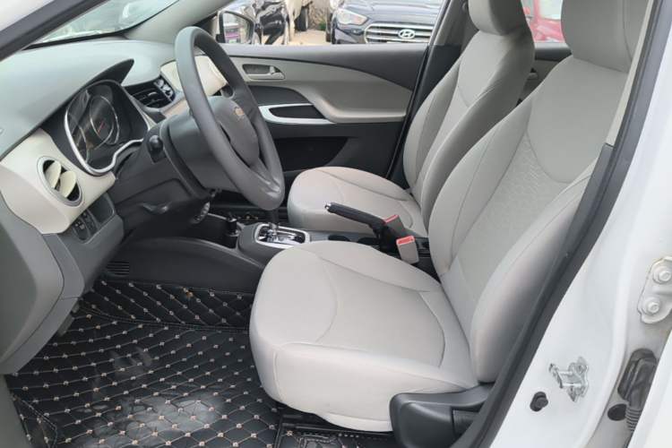 Used Chevrolet Sail 2015 Sail 3 1.3L AMT Ideal Edition Left Front Seat
