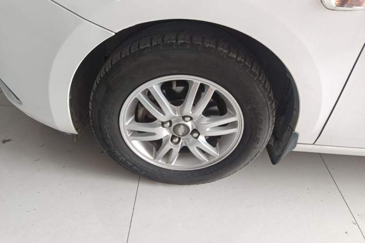 Used Chevrolet Sail 2015 Sail 3 1.3L Manual Ideal Edition Left Front Wheel Hub