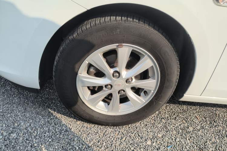 Used Chevrolet Sail 2015 Sail 3 1.3L AMT Ideal Edition Left Front Wheel Hub
