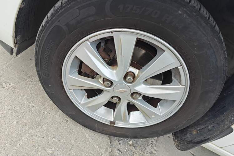 Used Chevrolet Sail 2015 Sail 3 1.3L AMT Ideal Edition Left Front Wheel Hub