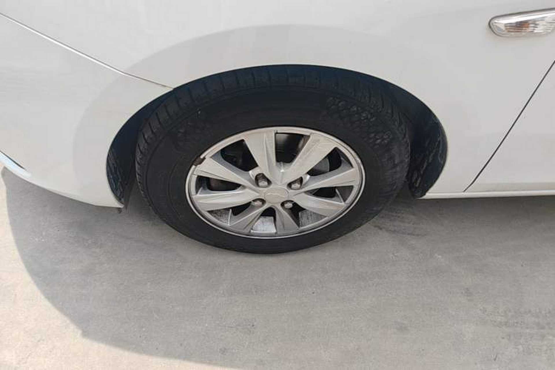 Used Chevrolet Sail 2015 Sail 3 1.3L Manual Ideal Edition Left Front Wheel Hub