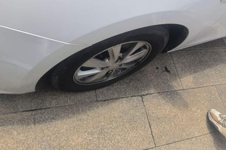 Used Chevrolet Sail 2015 Sail 3 1.5L Manual with Ideal Sunroof Edition Left Front Wheel Hub