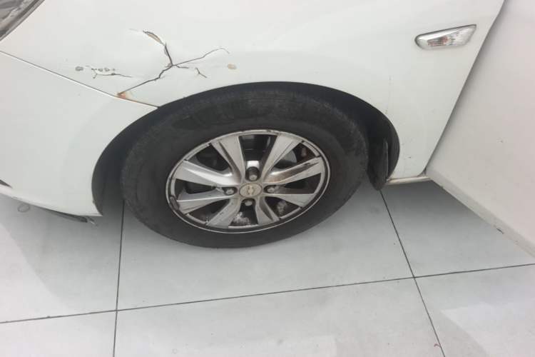 Used Chevrolet Sail 2015 Sail 3 1.5L Manual with Ideal Sunroof Edition Left Front Wheel Hub