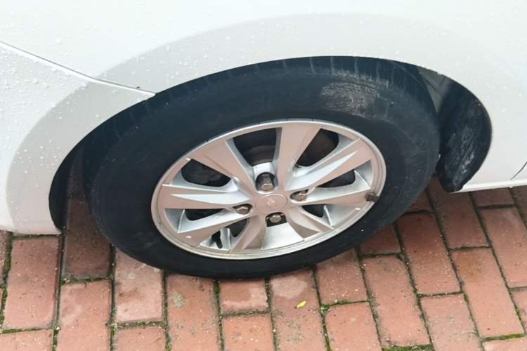 Used Chevrolet Sail 2015 Sail 3 1.3L AMT Ideal Edition Left Front Wheel Hub