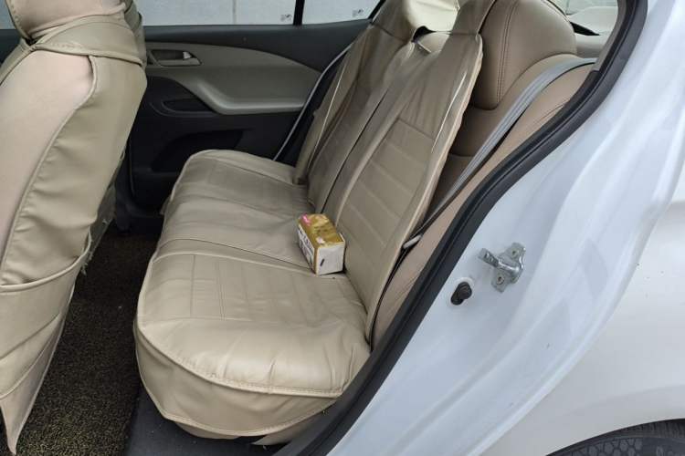 Used Chevrolet Sail 2015 Sail 3 1.3L AMT Ideal Edition Left Rear Seat