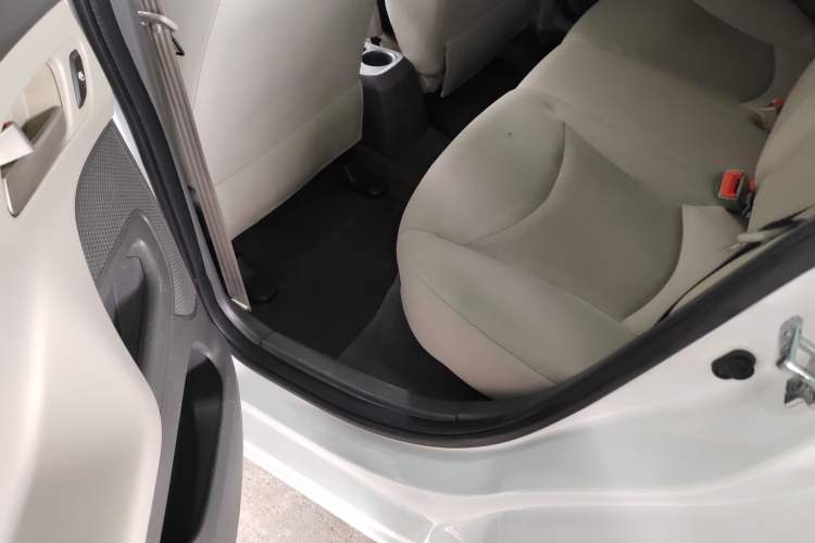 Used Chevrolet Sail 2015 Sail 3 1.3L AMT Ideal Edition Left Rear Seat