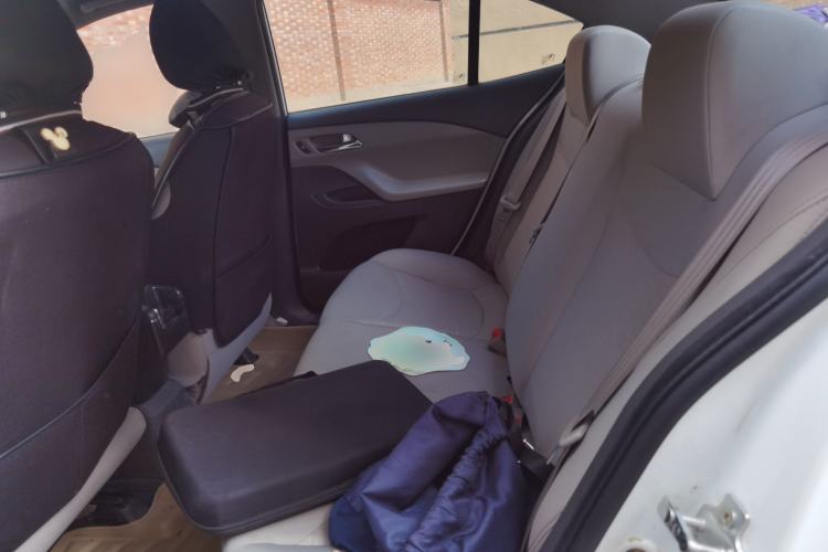 Used Chevrolet Sail 2015 Sail 3 1.5L AMT Happiness Sunroof Edition Left Rear Seat