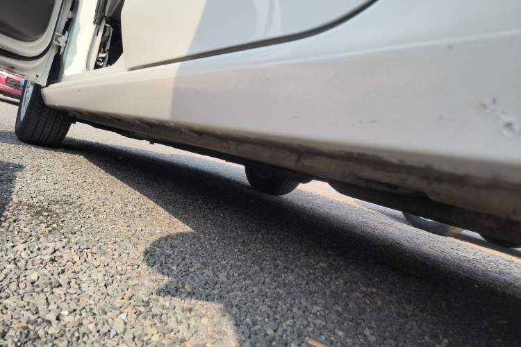 Used Chevrolet Sail 2015 Sail 3 1.3L AMT Ideal Edition Left Side Sill