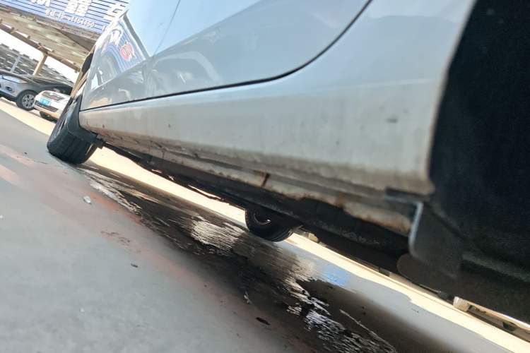 Used Chevrolet Sail 2015 Sail 3 1.3L AMT Ideal Edition Left Side Sill