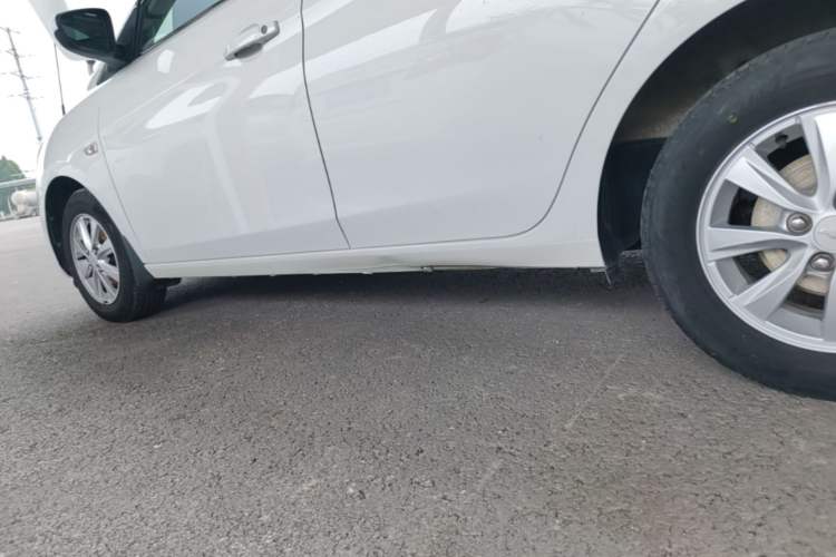 Used Chevrolet Sail 2015 Sail 3 1.5L Manual with Ideal Sunroof Edition Left Side Sill