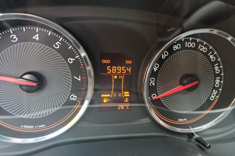 Used Chevrolet Sail 2015 Sail 3 1.3L Manual with Ideal Sunroof Edition Odometer Close Up