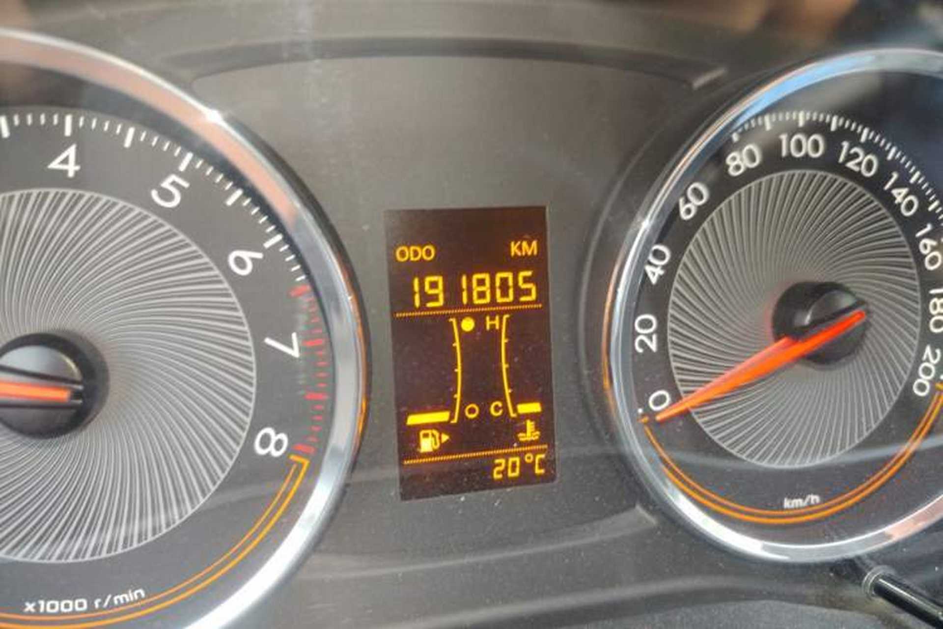 Used Chevrolet Sail 2015 Sail 3 1.5L Manual with Ideal Sunroof Edition Odometer Close Up