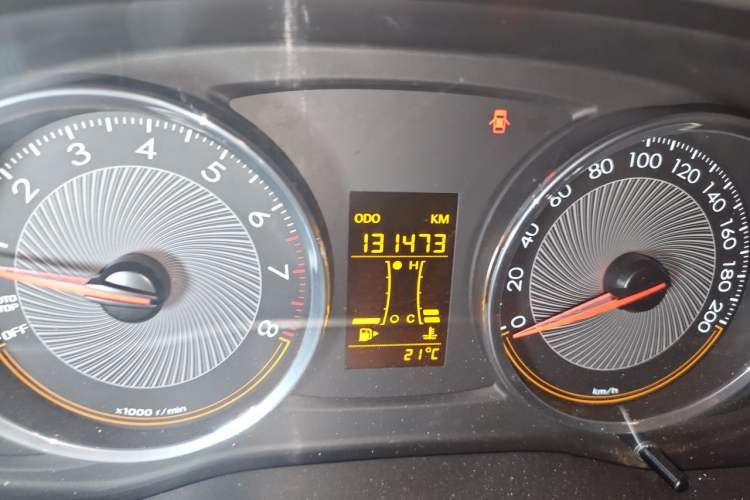 Used Chevrolet Sail 2015 Sail 3 1.3L Manual Ideal Edition Odometer Close Up