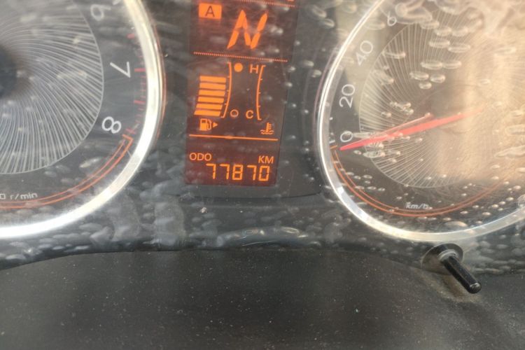 Used Chevrolet Sail 2015 Sail 3 1.3L AMT Ideal Edition Odometer Close Up