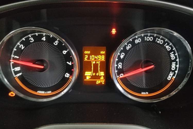 Used Chevrolet Sail 2015 Sail 3 1.3L Manual with Ideal Sunroof Edition Odometer Close Up