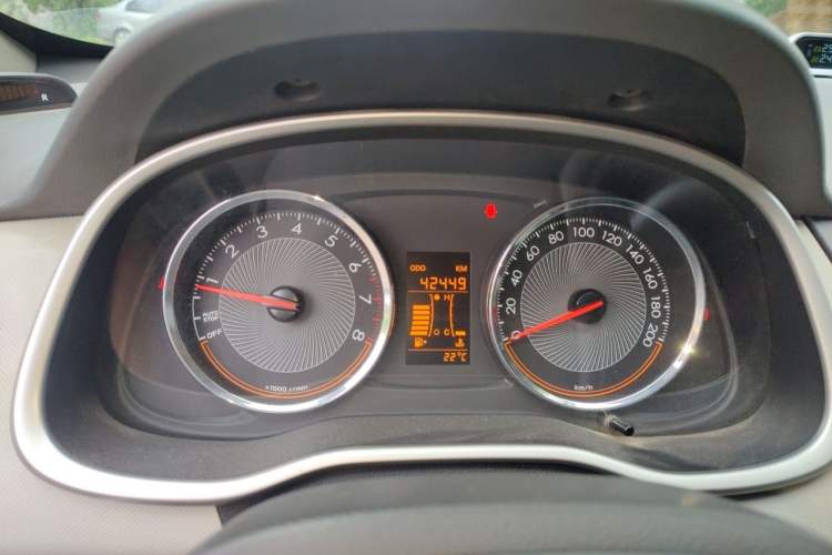Used Chevrolet Sail 2015 Sail 3 1.5L Manual with Ideal Sunroof Edition Odometer Close Up