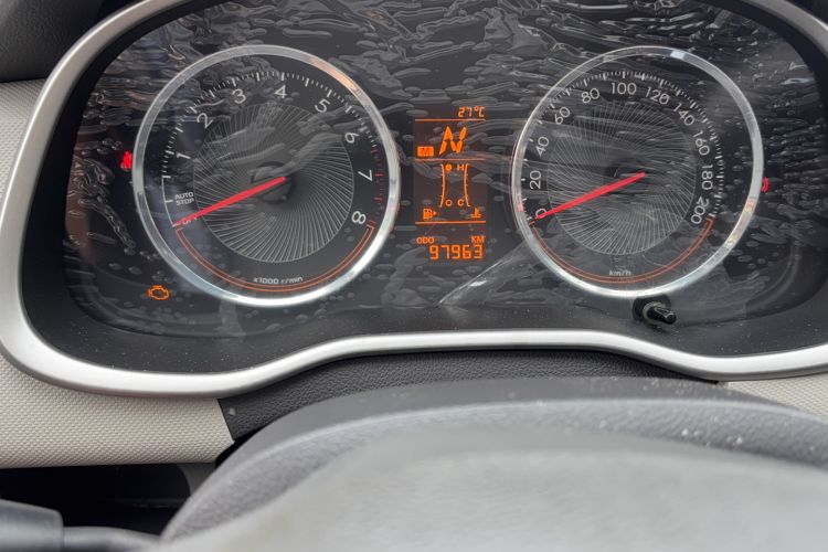 Used Chevrolet Sail 2015 Sail 3 1.3L AMT Ideal Edition Odometer Close Up