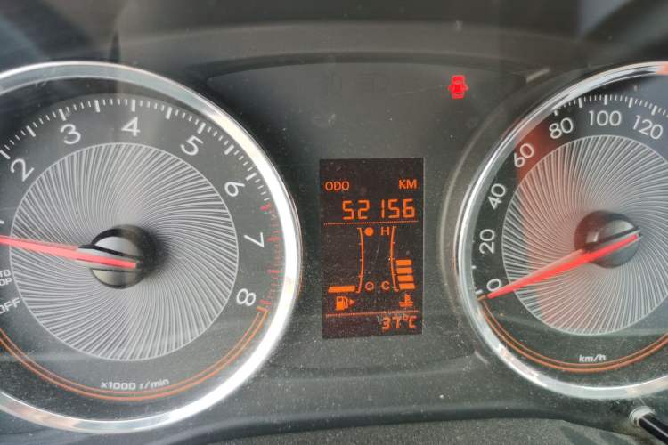 Used Chevrolet Sail 2015 Sail 3 1.3L Manual Ideal Edition Odometer Close Up