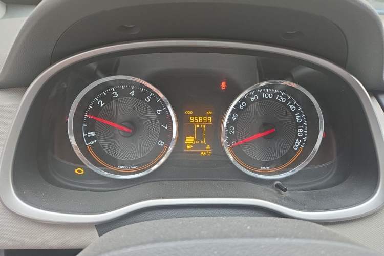 Used Chevrolet Sail 2015 Sail 3 1.3L Manual Ideal Edition Odometer Close Up