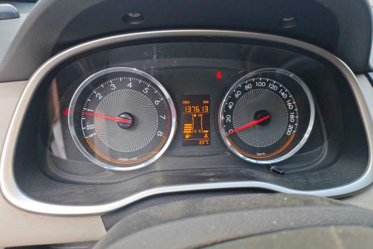 Used Chevrolet Sail 2015 Sail 3 1.5L Manual with Ideal Sunroof Edition Odometer Close Up