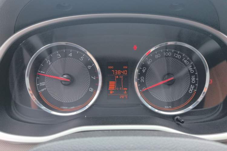 Used Chevrolet Sail 2015 Sail 3 1.3L Manual Ideal Edition Odometer Close Up