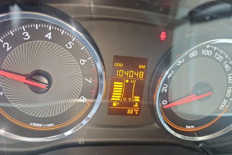 Used Chevrolet Sail 2015 Sail 3 1.5L Manual with Ideal Sunroof Edition Odometer Close Up