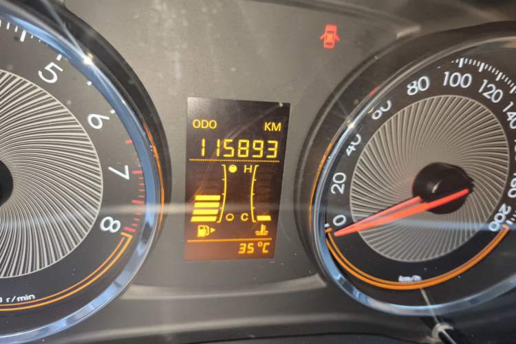 Used Chevrolet Sail 2015 Sail 3 1.5L Manual with Ideal Sunroof Edition Odometer Close Up