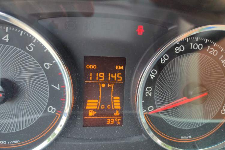 Used Chevrolet Sail 2015 Sail 3 1.3L Manual Ideal Edition Odometer Close Up