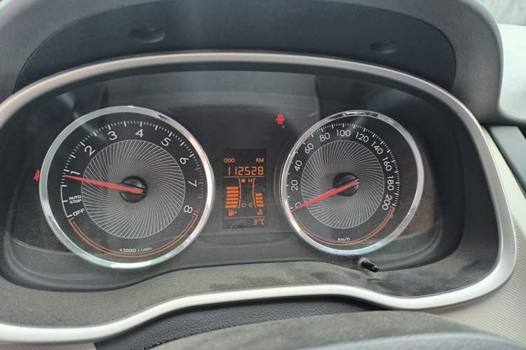 Used Chevrolet Sail 2015 Sail 3 1.3L Manual Warm Edition Odometer Close Up