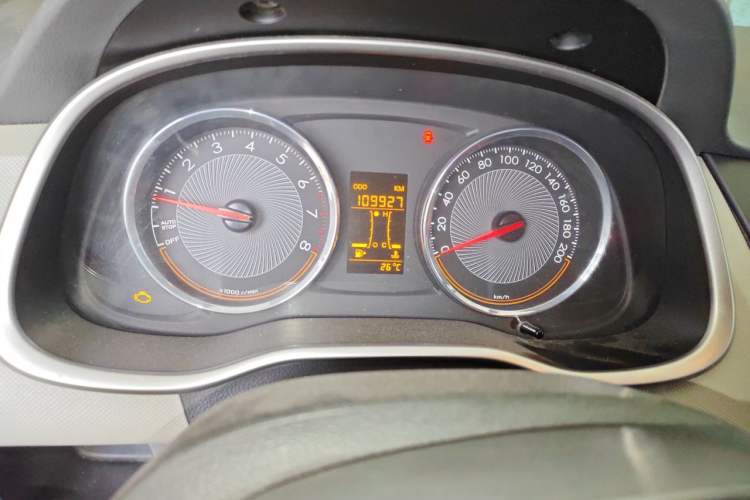 Used Chevrolet Sail 2015 Sail 3 1.3L Manual Ideal Edition Odometer Close Up