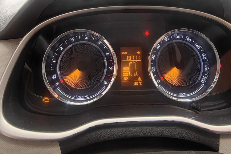 Used Chevrolet Sail 2015 Sail 3 1.5L Manual Happiness Edition Odometer Close Up